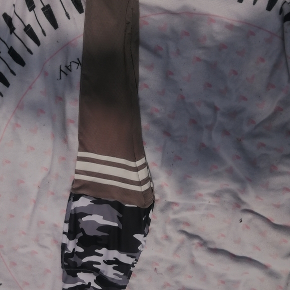 Legging sport gear 3 for 20$ - Picture 2 of 6